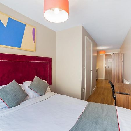 ליברפול Oyo Vincent Apartments מראה חיצוני תמונה