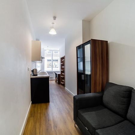 ליברפול Oyo Vincent Apartments מראה חיצוני תמונה