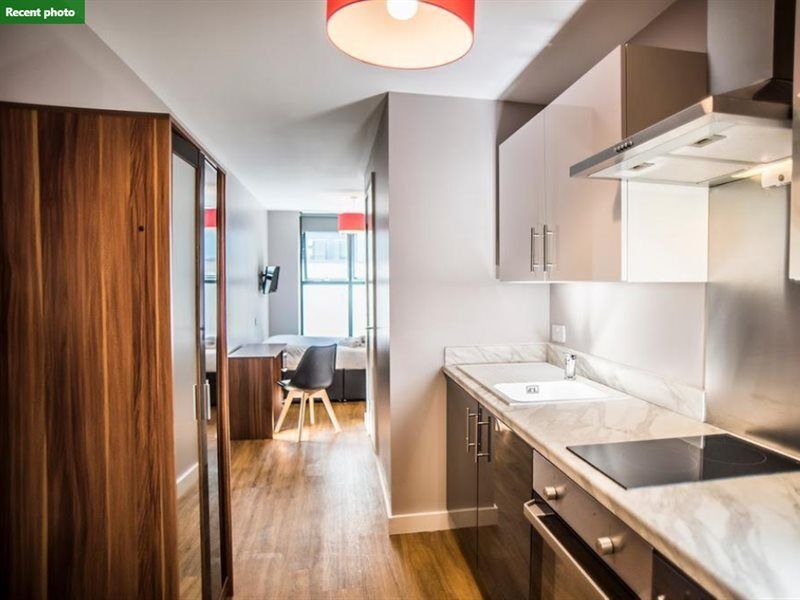 ליברפול Oyo Vincent Apartments מראה חיצוני תמונה