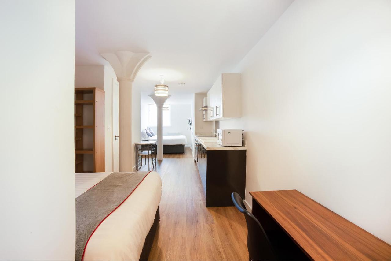 ליברפול Oyo Vincent Apartments מראה חיצוני תמונה