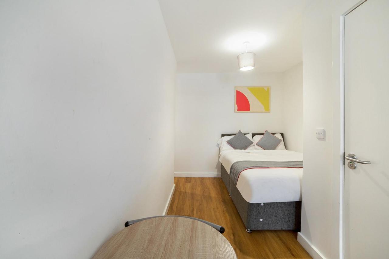 ליברפול Oyo Vincent Apartments מראה חיצוני תמונה