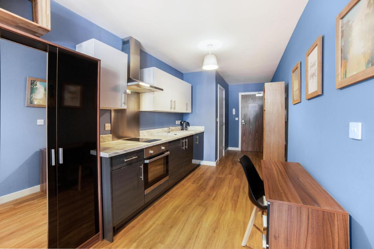 ליברפול Oyo Vincent Apartments מראה חיצוני תמונה